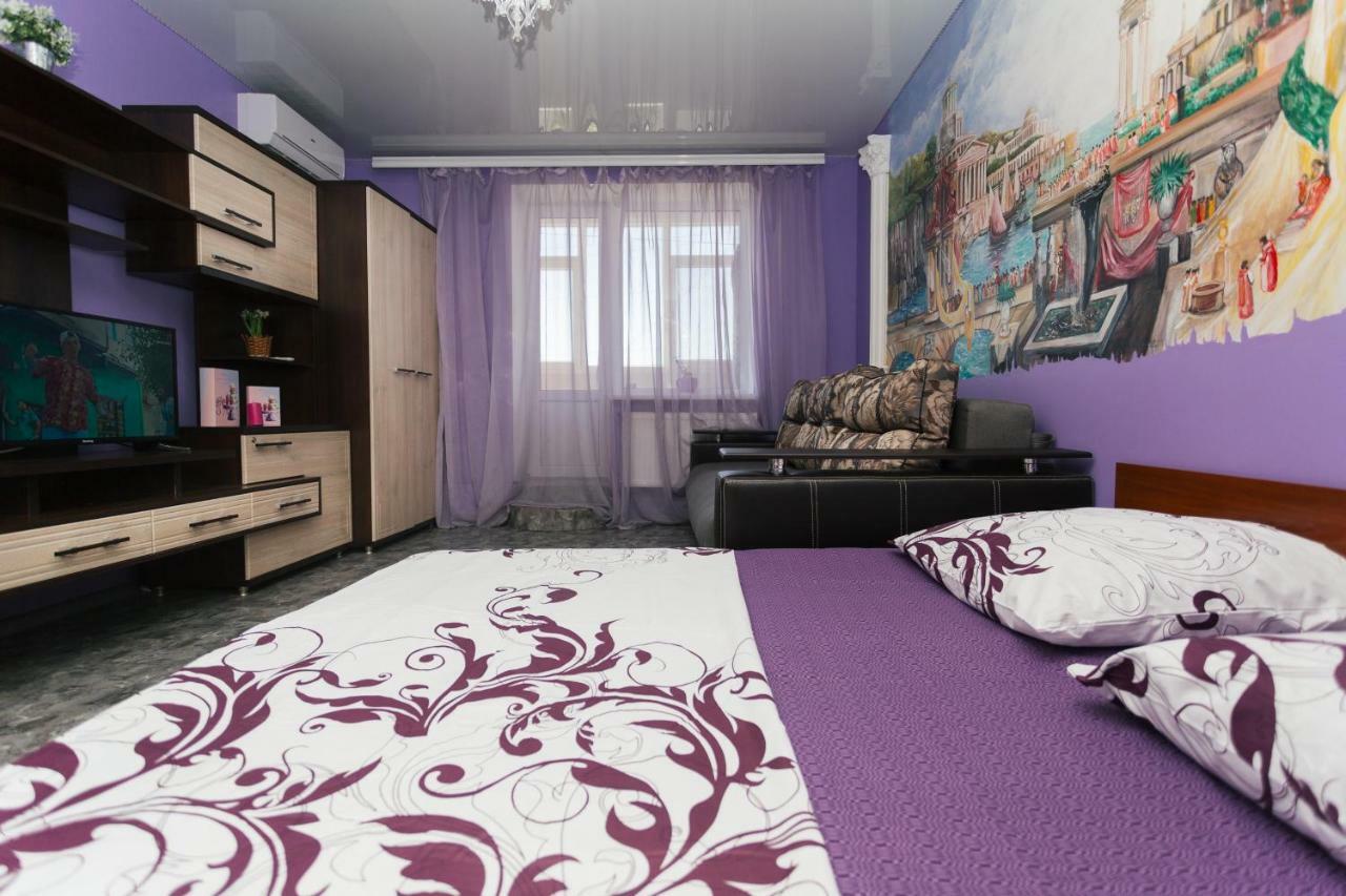 Vip Apartmens Faraon On Illinskaya 1 Floor Sumy Eksteriør billede