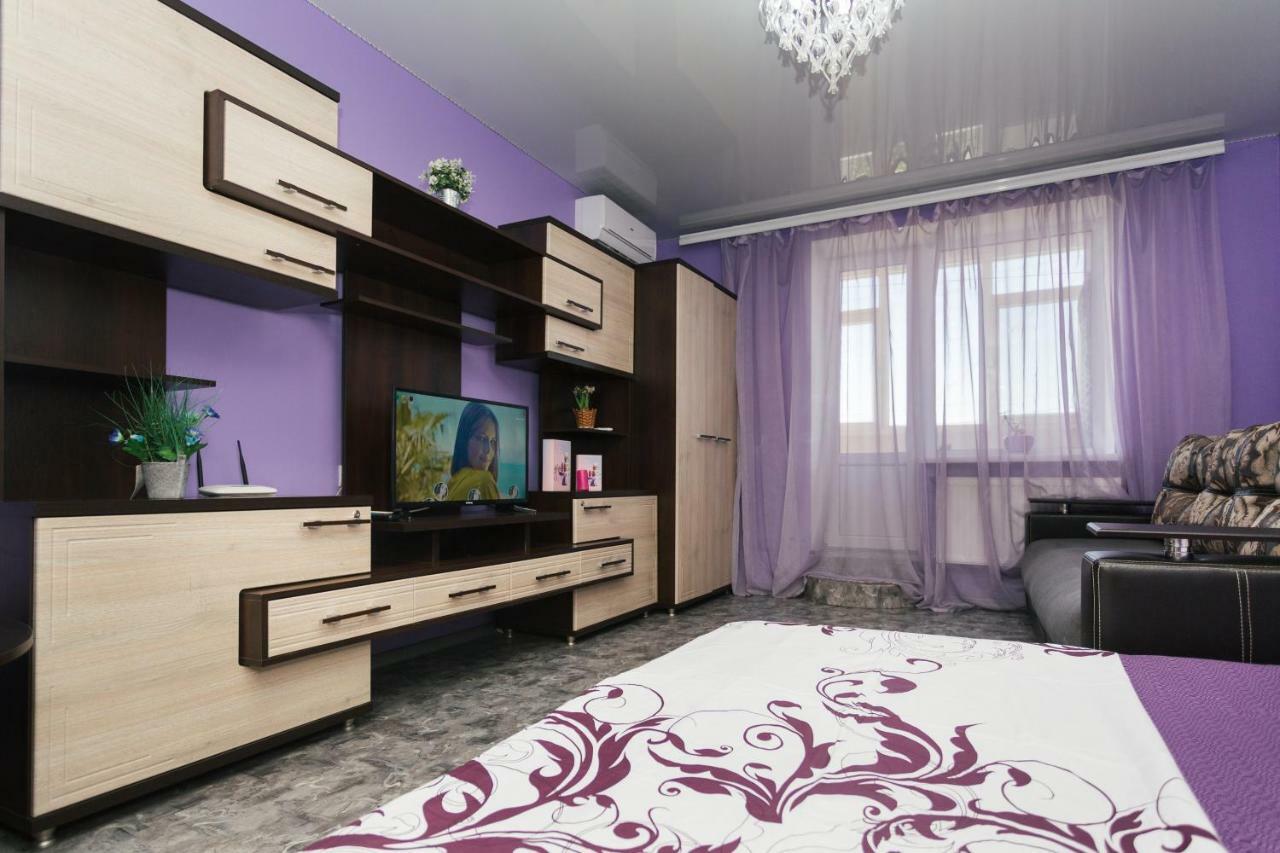 Vip Apartmens Faraon On Illinskaya 1 Floor Sumy Eksteriør billede