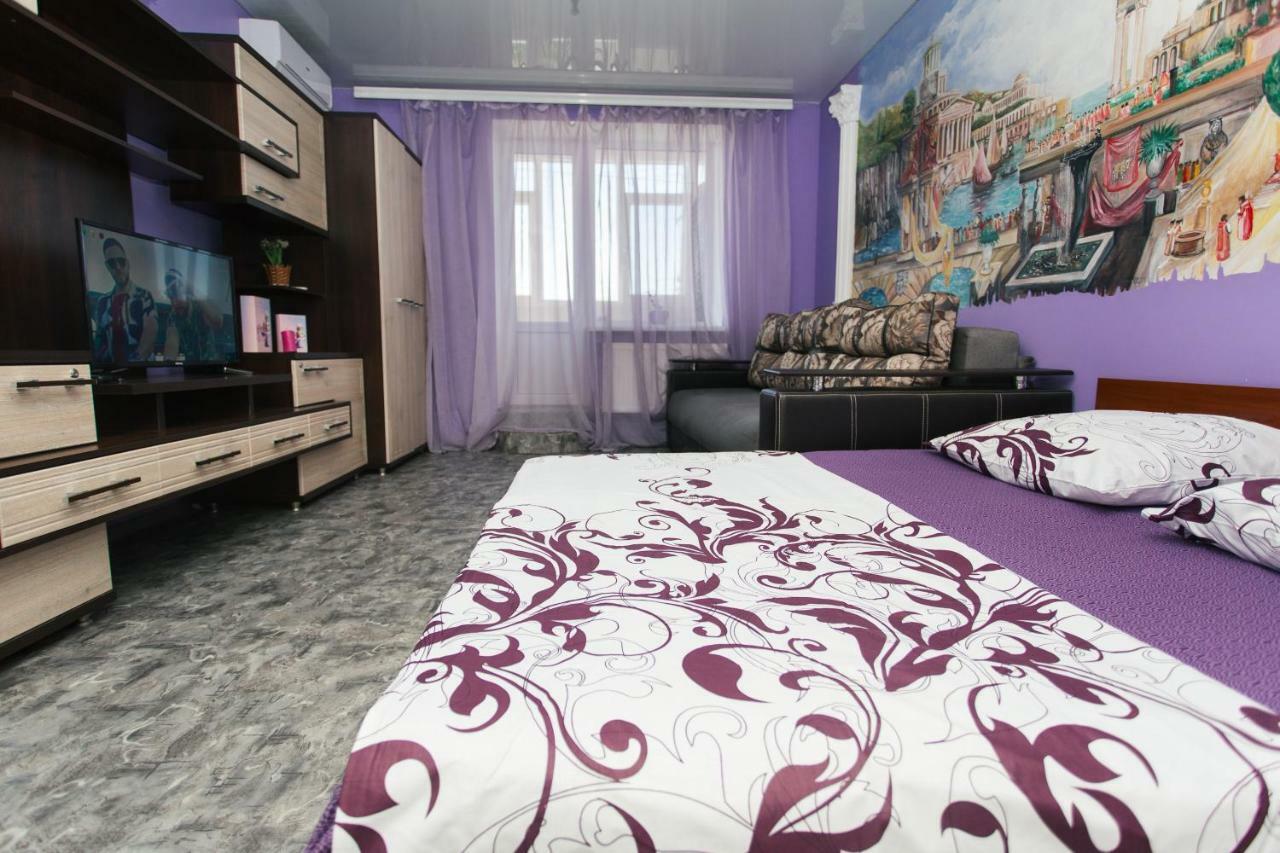 Vip Apartmens Faraon On Illinskaya 1 Floor Sumy Eksteriør billede